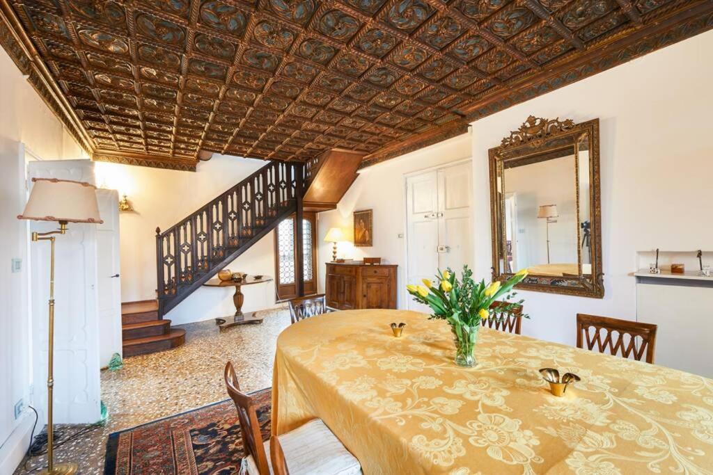 Ca' Fenice, Charming Apartment In San Marco, Sleep 7 베니스 외부 사진